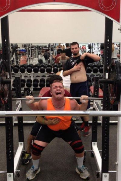 Hilarious Gym Moments Caught on Camera