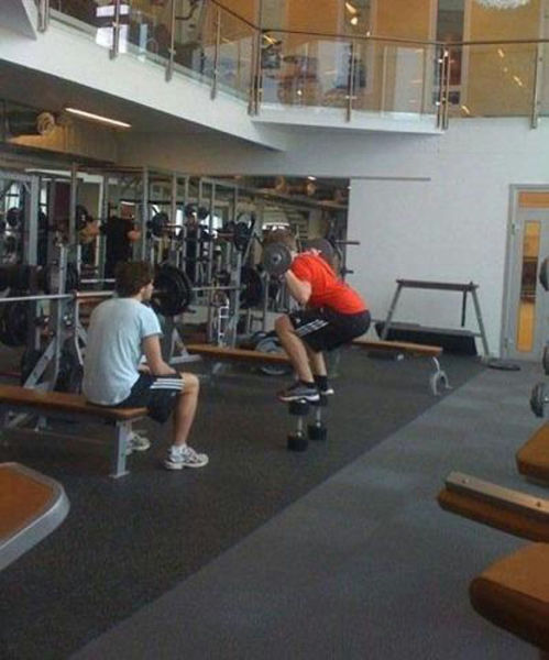 Hilarious Gym Moments Caught on Camera
