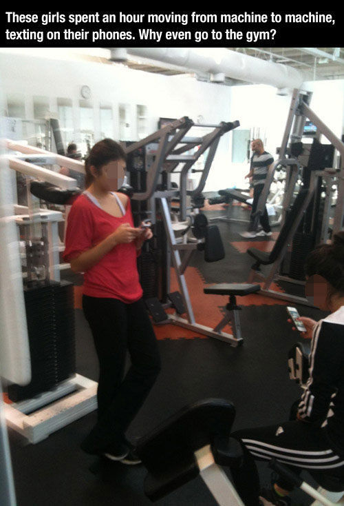 Hilarious Gym Moments Caught on Camera