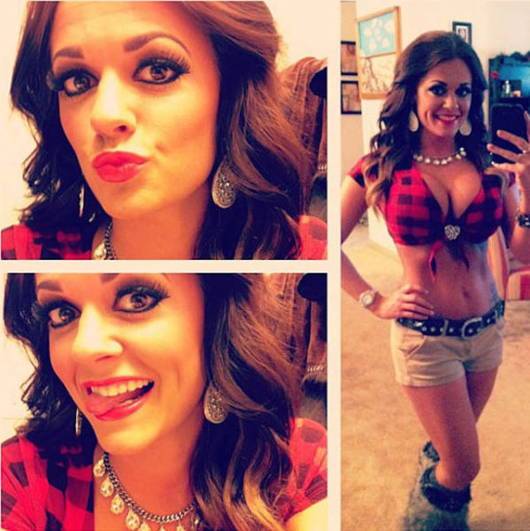 The Busty Waitrons of Twin Peaks Restaurants