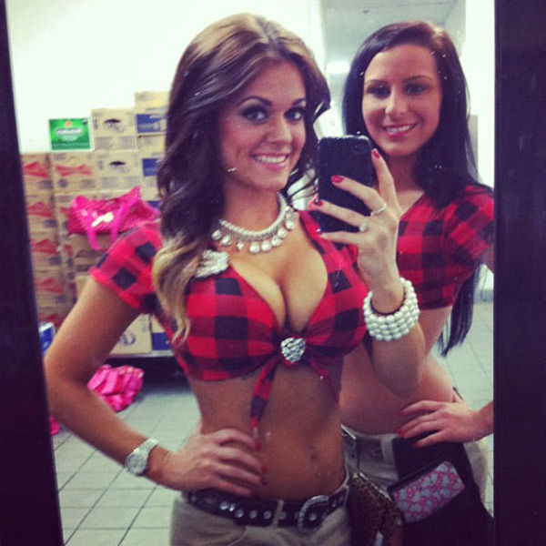 The Busty Waitrons of Twin Peaks Restaurants