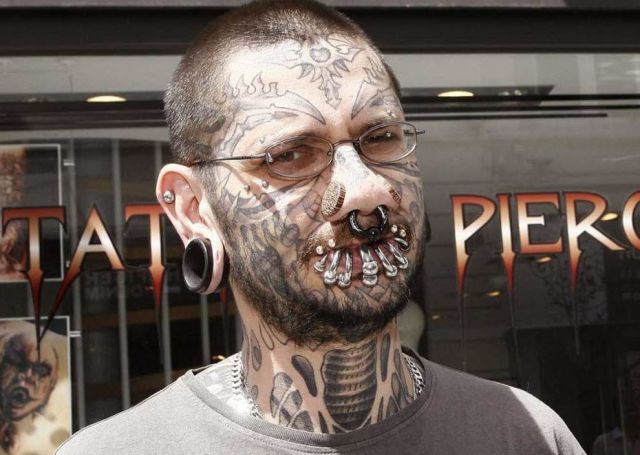 Crazy Tattooing Extremists