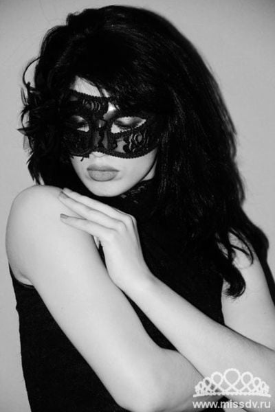 2013’s Exotic Participants of “Miss Internet of the Far East”