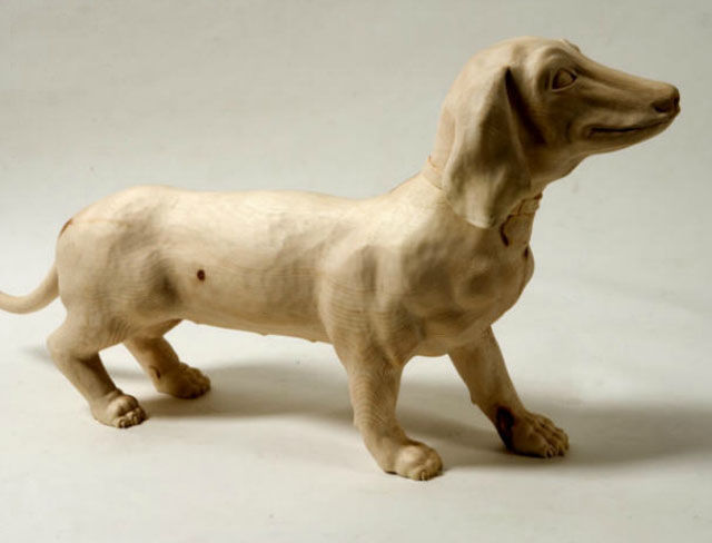 Meet the Amazingly Talented Wood Sculptor