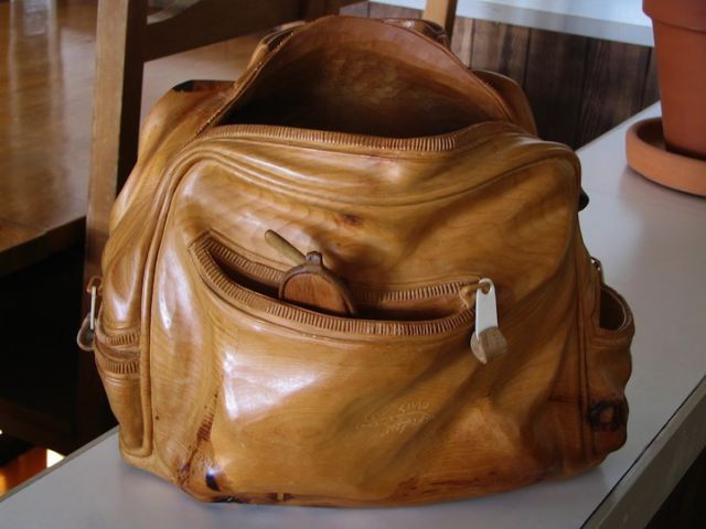 Meet the Amazingly Talented Wood Sculptor