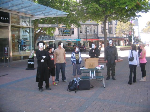 Girls Beware of These Heartthrobs!