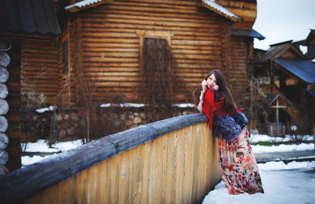Beautiful Slavic Girls in Traditional Outfits