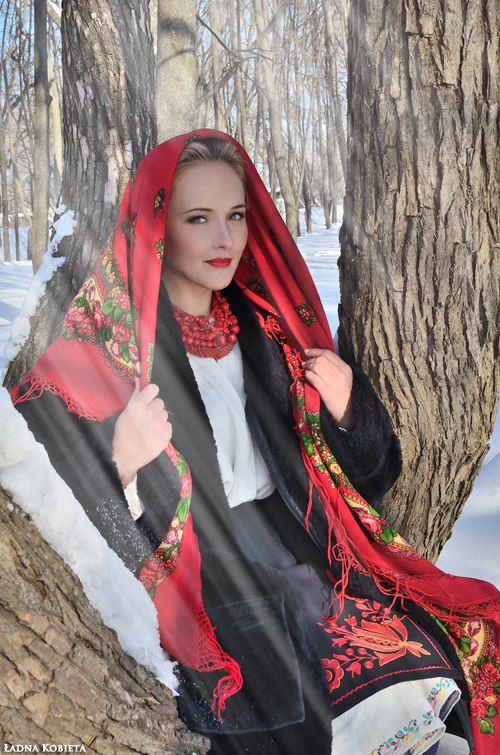 Beautiful Slavic Girls in Traditional Outfits