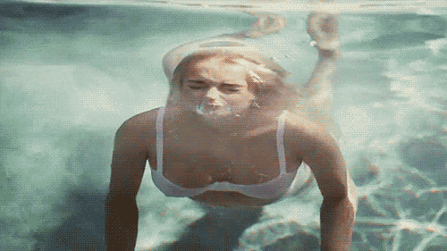 A Few Great GIFs of Lindsay Lohan’s Boobs