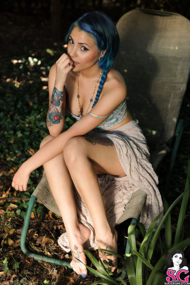 Up Close and Personal with Some Sexy Suicide Girls