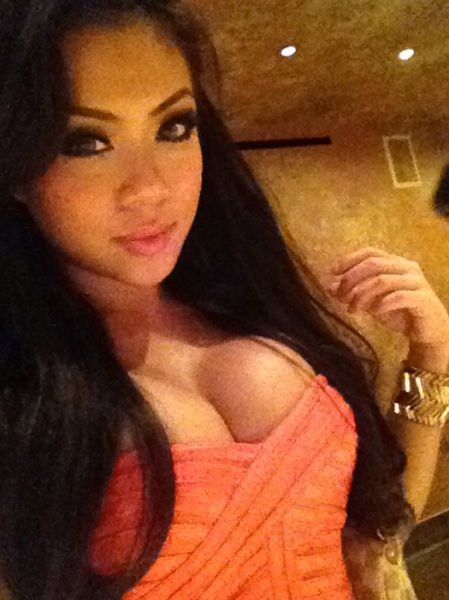 Asian Girls That Are Real Stunners