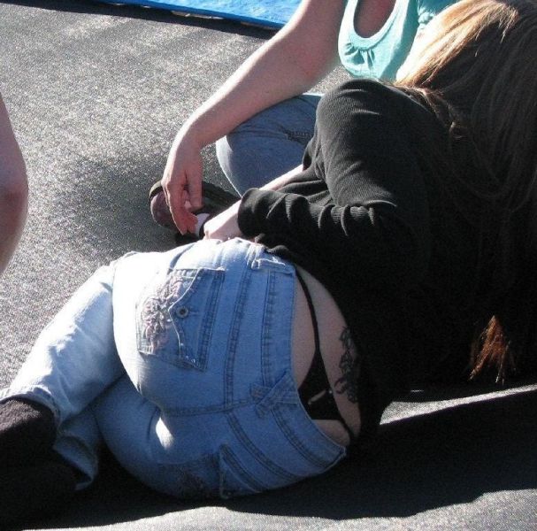 Pull Up Your Pants Girls!