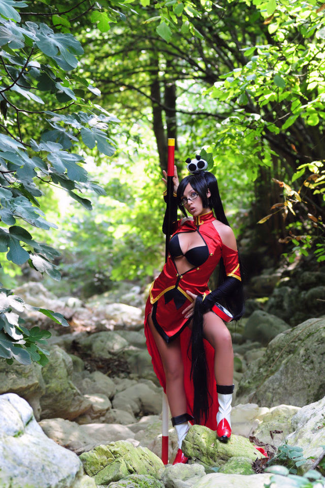 The Hottest Italian Cosplay Model Around