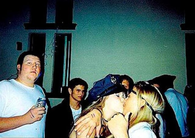Classic Photobombs of Drunk Girls Kissing Each Other