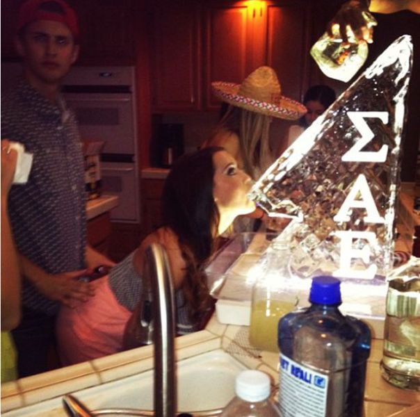 grownup corner 62 pics 5 gifs 2 videos 2.html - 62 HD Video | Premium Gallery 2013