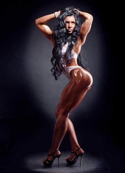 This Average Girl Is Not Average Looking Anymore