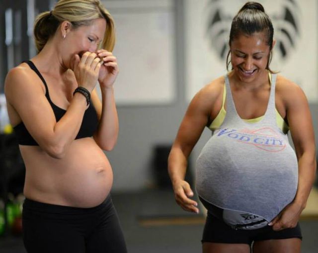 Pregnancy Can’t Stop This Woman from Weightlifting