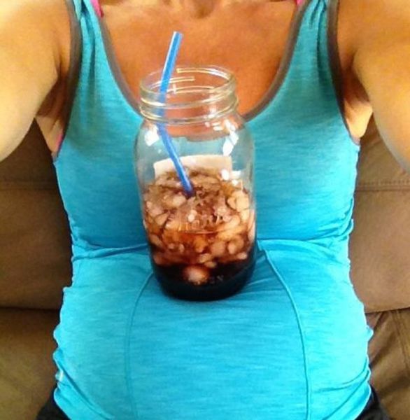 Pregnancy Can’t Stop This Woman from Weightlifting