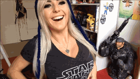 Sexy GIFs of the Sensational Jessica Nigri