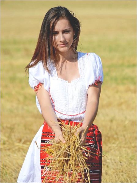 The Gorgeous Girls Make Everything Worthwhile