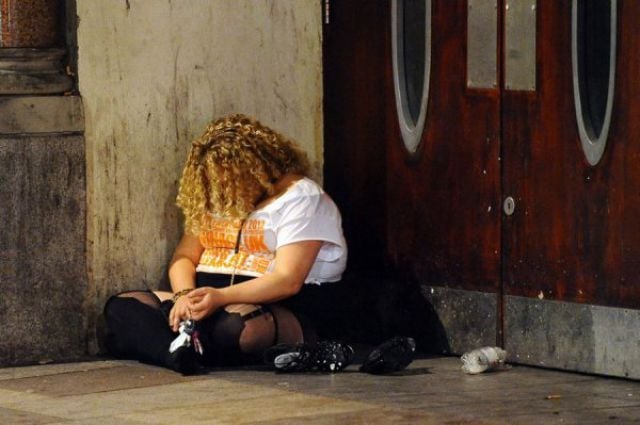 Students Unite for Drunken Debauchery in Liverpool