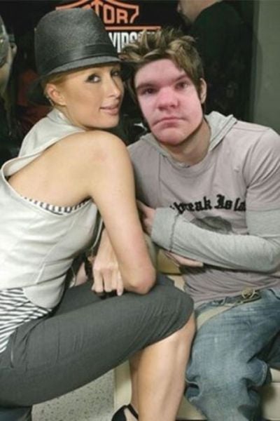 Get a Girlfriend Instantly with Photoshop