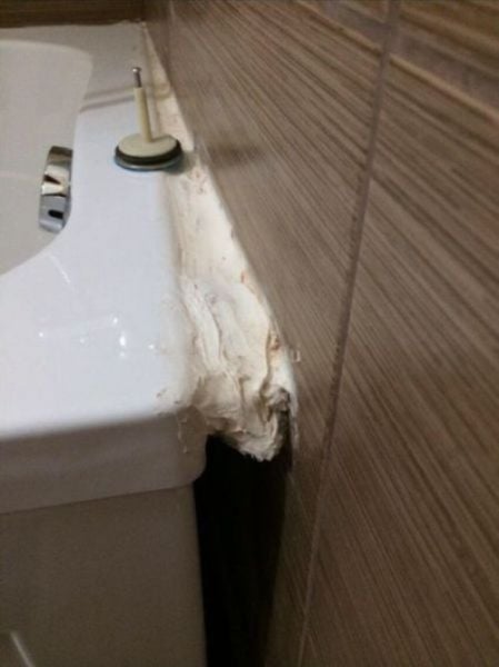 These Construction Workers Should Be Fired Immediately