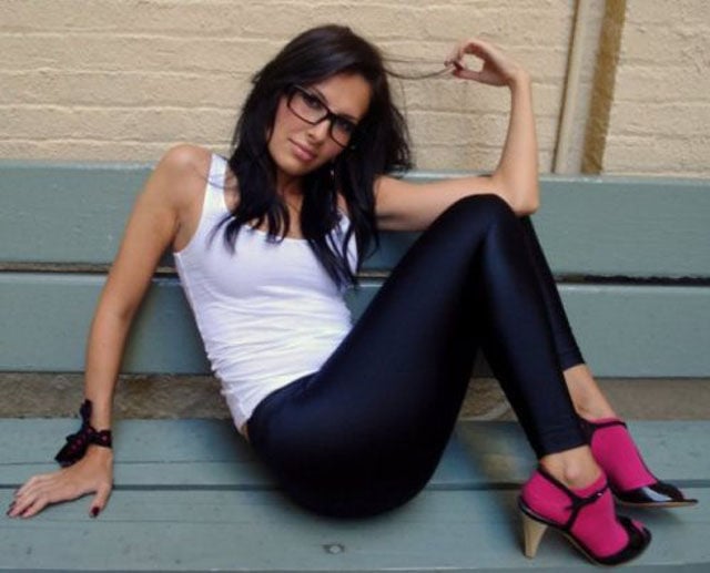 Girls Look Yummier in Yoga Pants