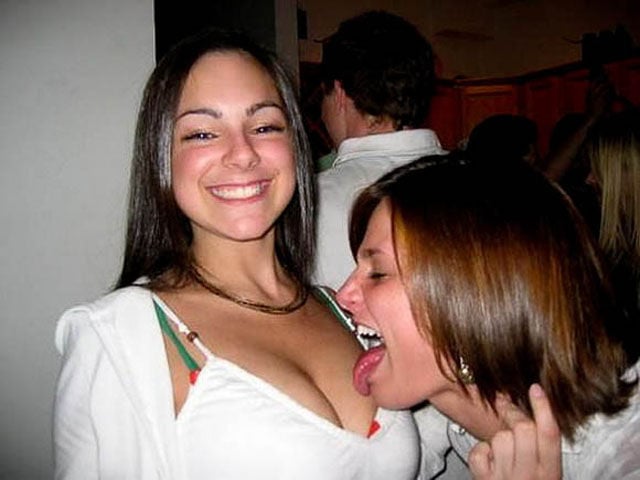 Girls Take a Trip to the Wild Side