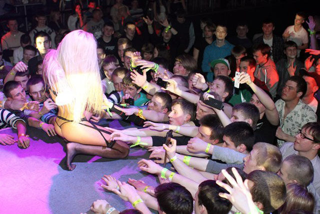 Katya Sambuca’s Live Show Is Definitely X-Rated