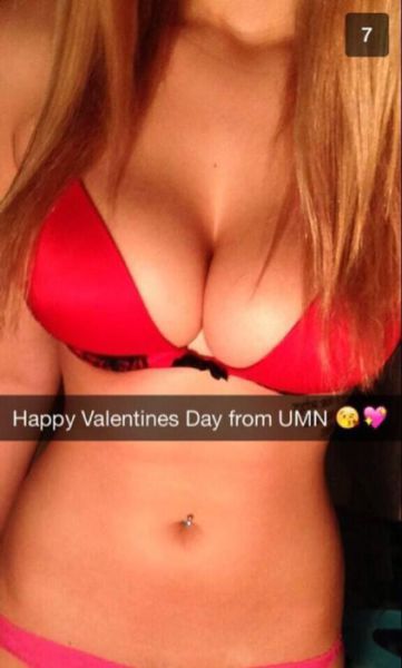 Personal Snapchat Photos That Got Leaked Publicly