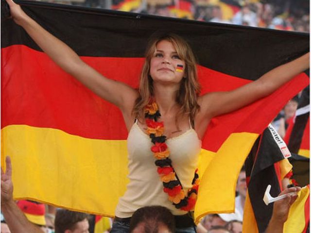 Hot Girls Spotted in the 2010 World Cup Stands