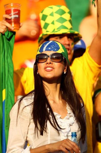 Hot Girls Spotted in the 2010 World Cup Stands