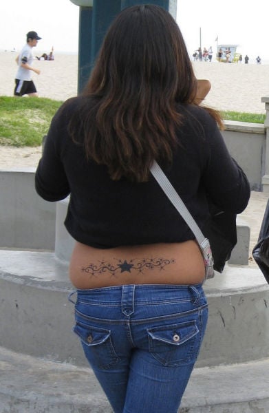 These Ladies Make the Most of Their Muffin-Tops