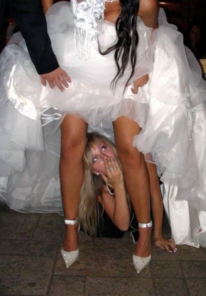 Ridiculous and Funny Wedding Photos
