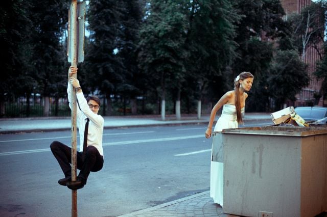 Ridiculous and Funny Wedding Photos