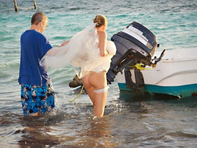 Ridiculous and Funny Wedding Photos
