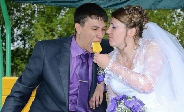 Ridiculous and Funny Wedding Photos