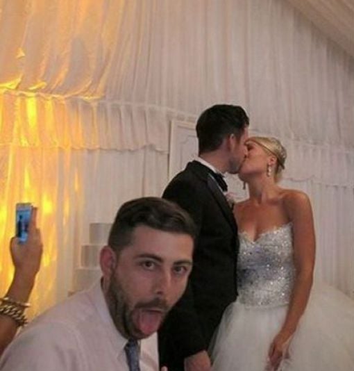 Ridiculous and Funny Wedding Photos