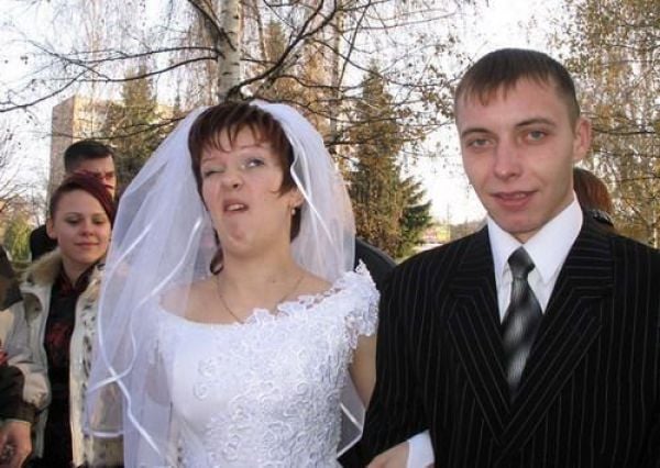 Ridiculous and Funny Wedding Photos