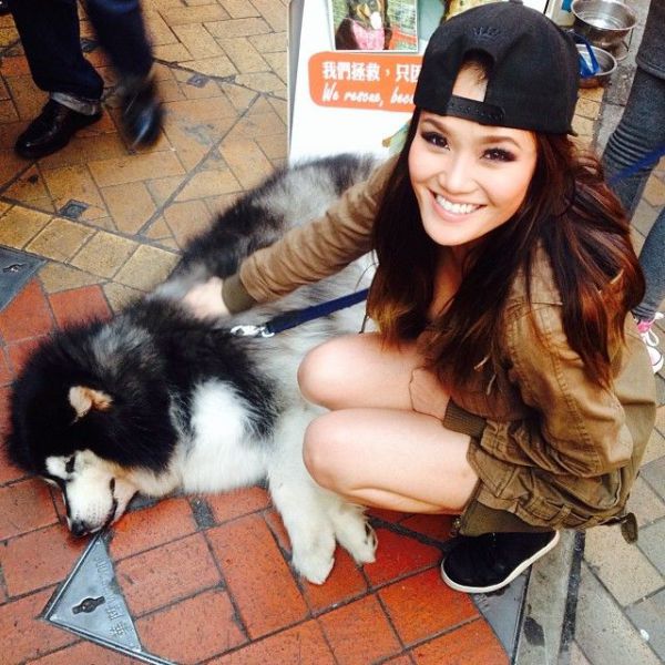 Pretty and Petite Asian Girls