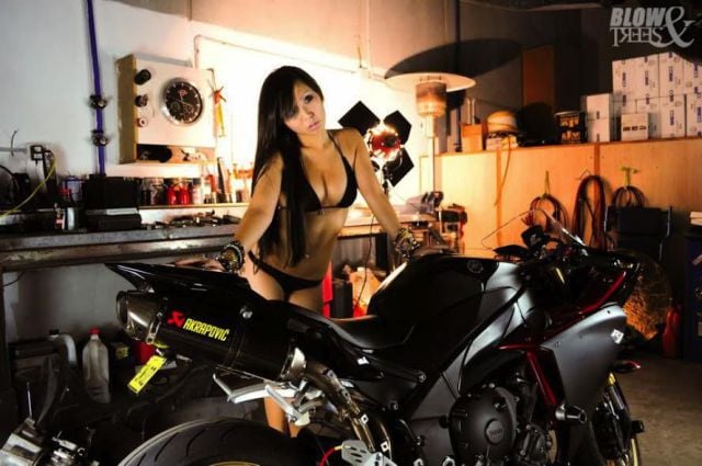 Boys Go Wild for Boobs