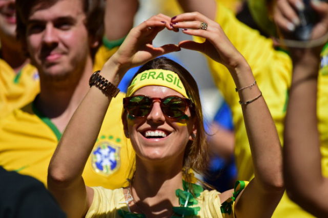 2014’s Hottest World Cup Supporters