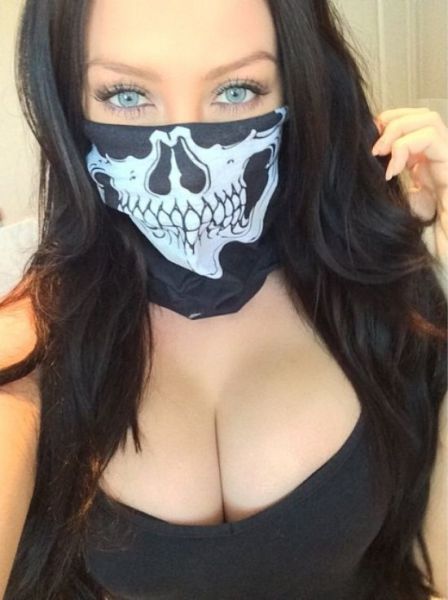 Boobs to Make the Men Drool