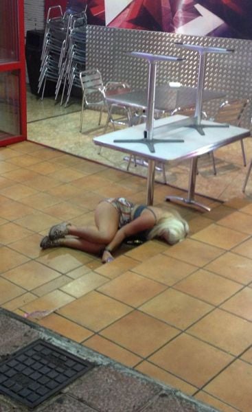 Englishmen Get Drunk and Crazy in Spain