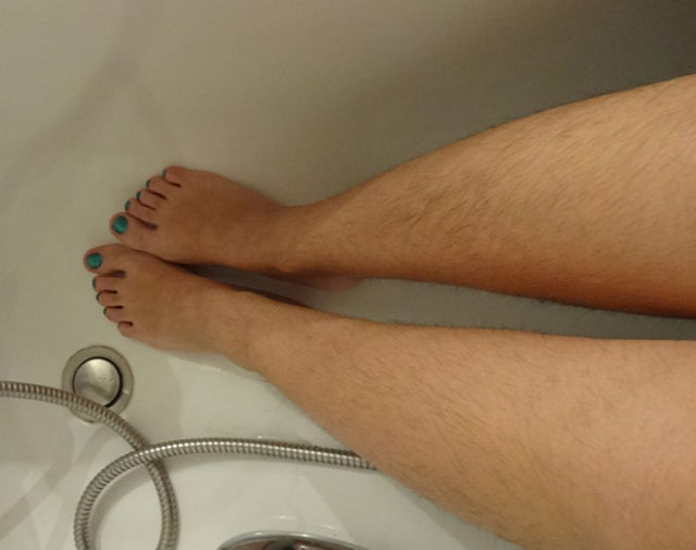Woman Unite in Honor of Their Hairy Legs