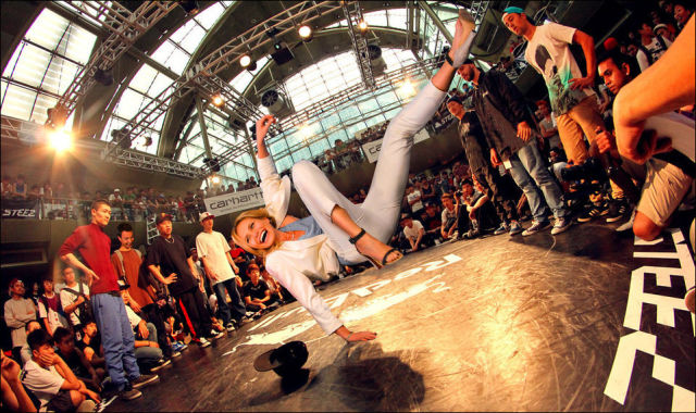 Internet Users Have a Little Fun with Cameron Diaz and Jimmy Fallon