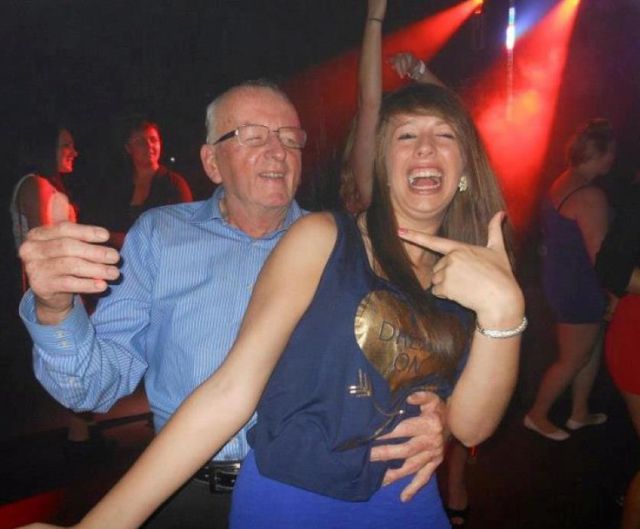 Night Club Photos That Will Make You Die of Shame