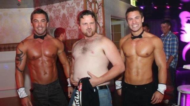 Night Club Photos That Will Make You Die of Shame