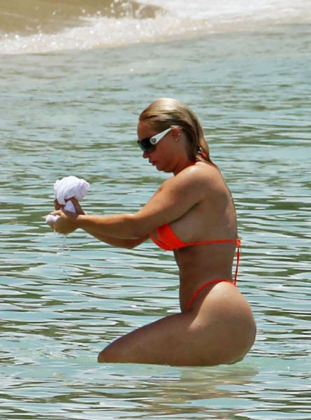 Ice T and Coco Austin on a Relaxed Beach Holiday